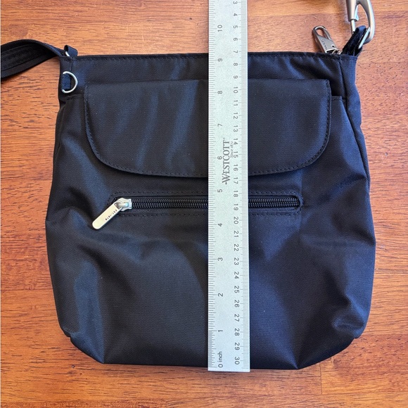 Travelon Anti-Theft Classic Mini Shoulder Bag - Picture 15 of 16
